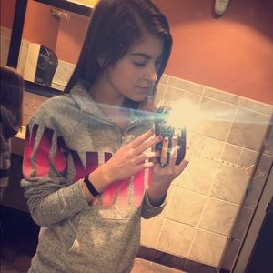 Meet your Posher, Sydney